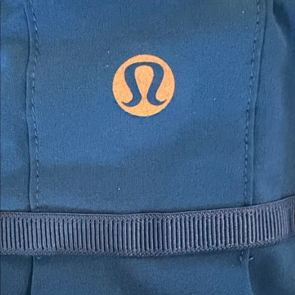 Lululemon Blue Women's Athletic/Tennis Skirt with Shorts - Picture 2 of 11